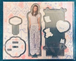 ILLIT Yunah YUNAH Acrylic Stand Emanii Lottery