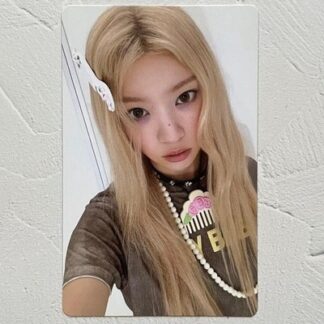 ILLIT Moka NOT CUTE ANYMORE Pouch ver Photo Card