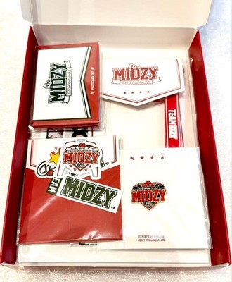 ITZY Korean FC 4th Official Fan Club Member Exclusive Welcome KIT - Image 4