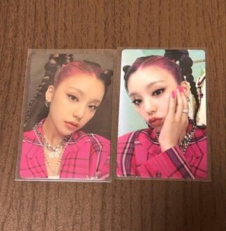 ITZY loco Yeji Photo Card 2-Piece Set
