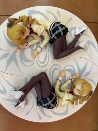 Tomoe Mami x 2 Puella Magi Madoka Magica Figure Relax time No box