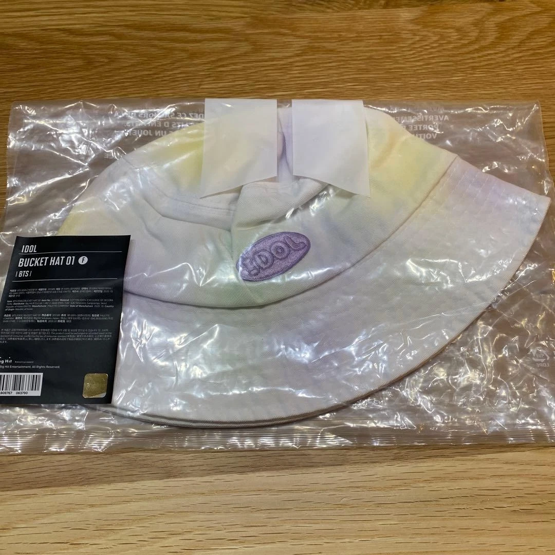 BTS IDOL BUCKET HAT 01