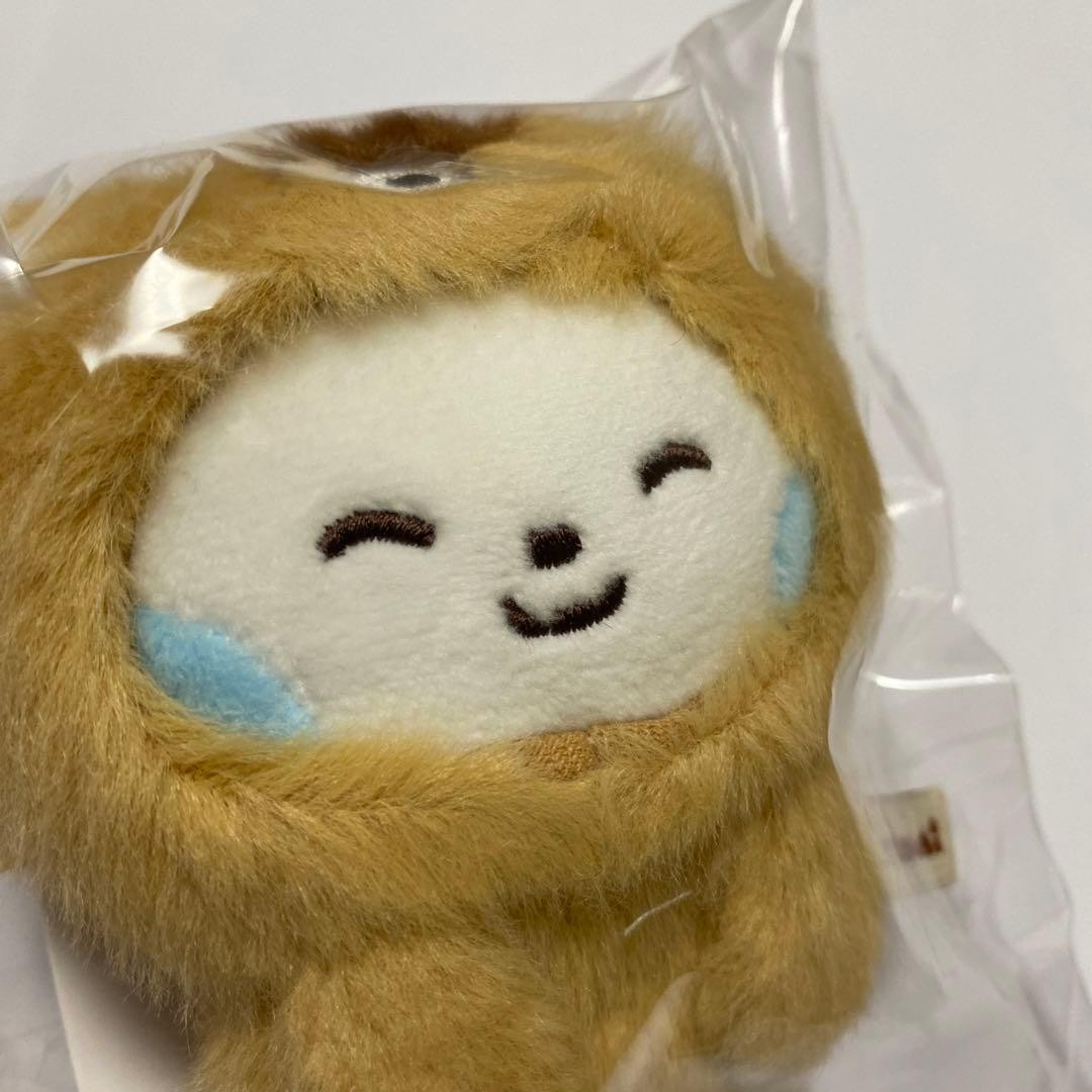ZEROBASEONE Zeroni Gyunini Plush Magnet Photo Holder - Image 3