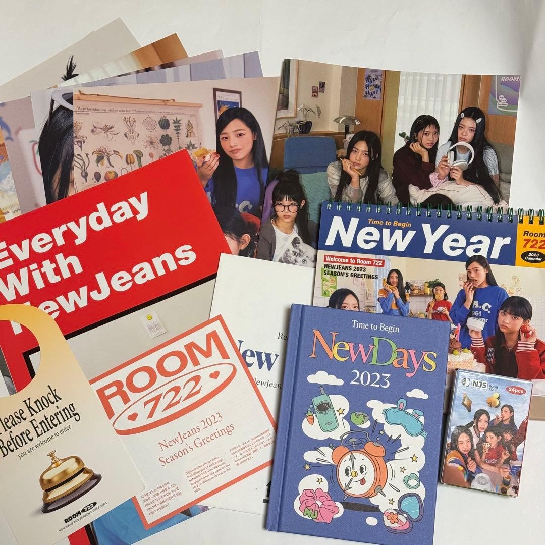 NewJeans Season's Greetings ROOM722 Art Book - Image 2