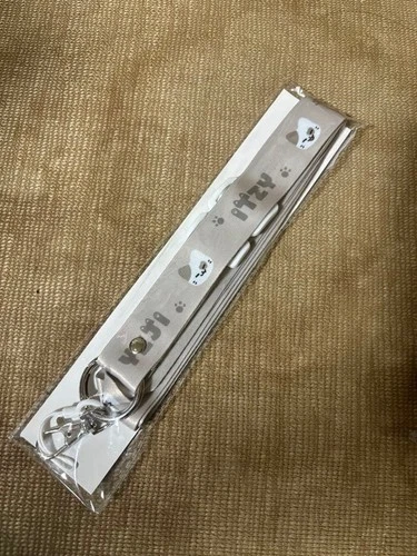 ITZY KKengEE Kenyi Yeji Shoulder Strap