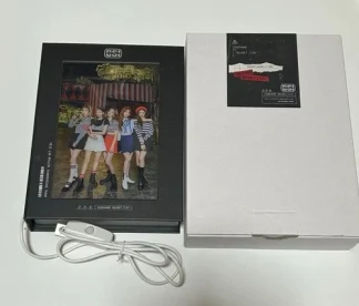 ITZY CSI Light Book-shaped Light