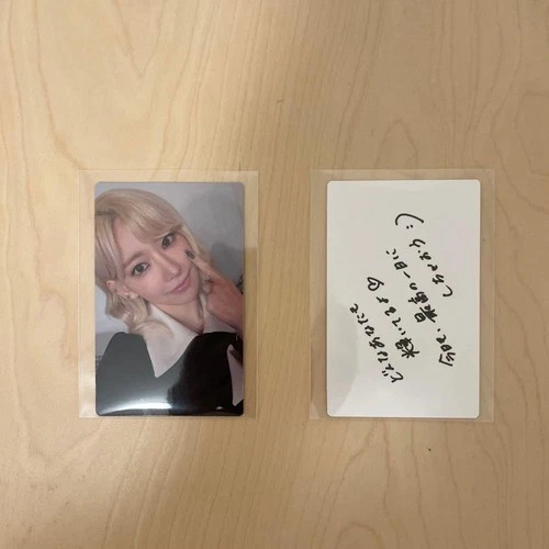 LE SSERAFIM Sakura Photo Card Signed