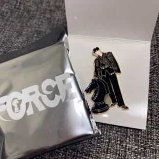 Stray Kids FORCE Pin Badge Seungmin