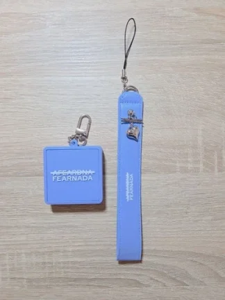LE SSERAFIM FEARNADA Keychain set of 2