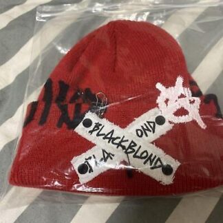 IVE Yujin Wears Beanie Knit Hat Kpop