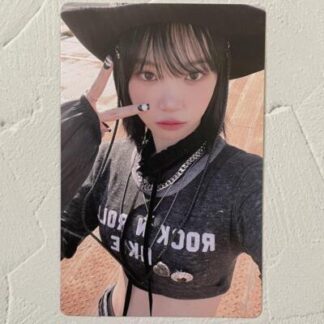 LE SSERAFIM CHAEWON UNFORGIVEN Target Photocard pc Kpop Limited Tradingcard mint