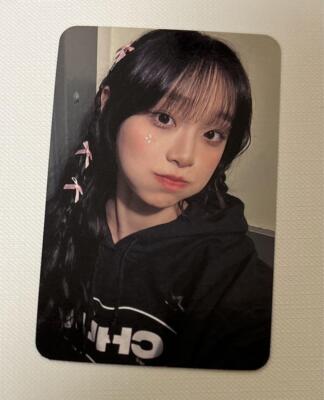 LOONA Chuu Howl fromm ID Kpop Photocard PC Tradingcard Photo card (Mint)