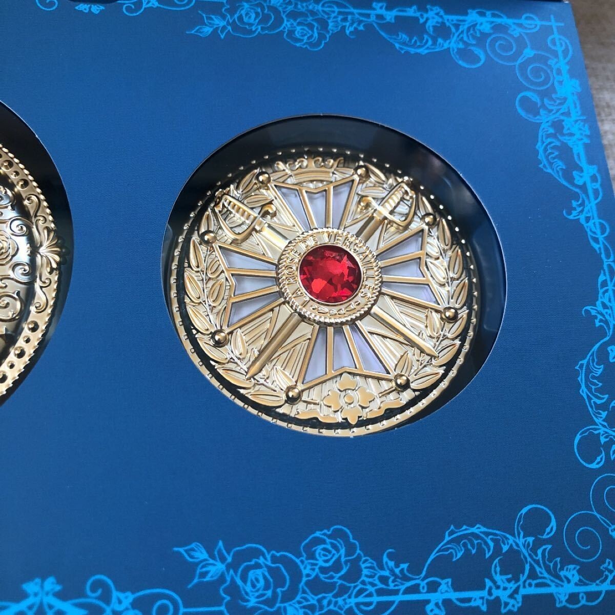 The Rose Of Versailles Oscar Andre Cushion Foundation Compact Set Ochre Cosmetic - Image 3