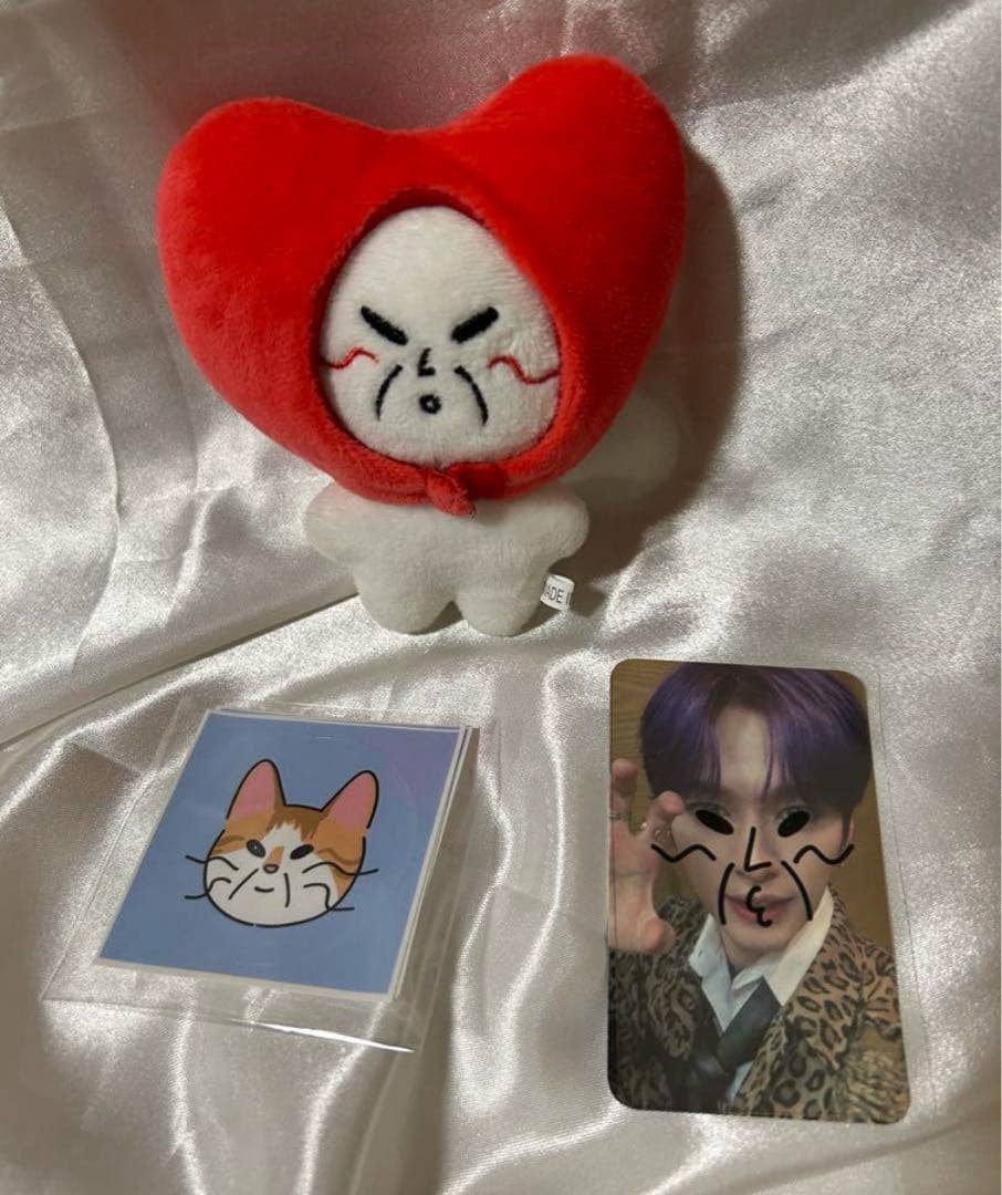 Stray Kids SKZOO Jurumi Plush Toy Reno with Card - Image 2