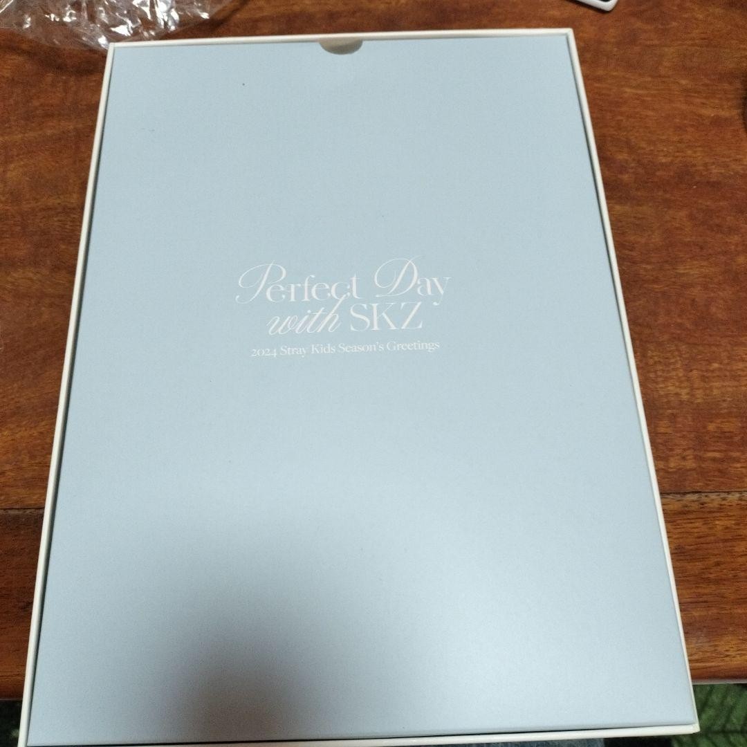 Stray Kids Season’s Greetings 2024 Koreaver - Image 2