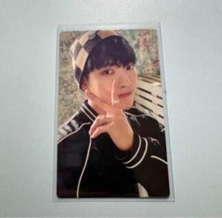 ATEEZ Season's Greetings 2022 official photocard photo card PC Hongjoong