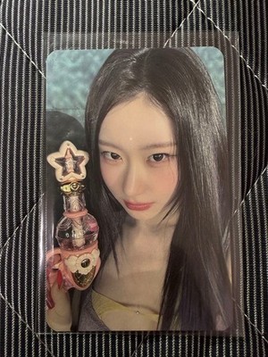 ITZY Chaeryeong Photo Card