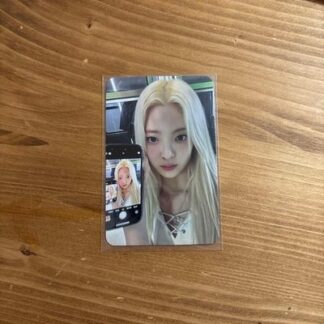 ITZY Lia Bonus Photo Card