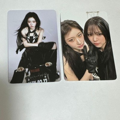 ITZY Photo Card Ryujin Chaeryeong tunnelvision